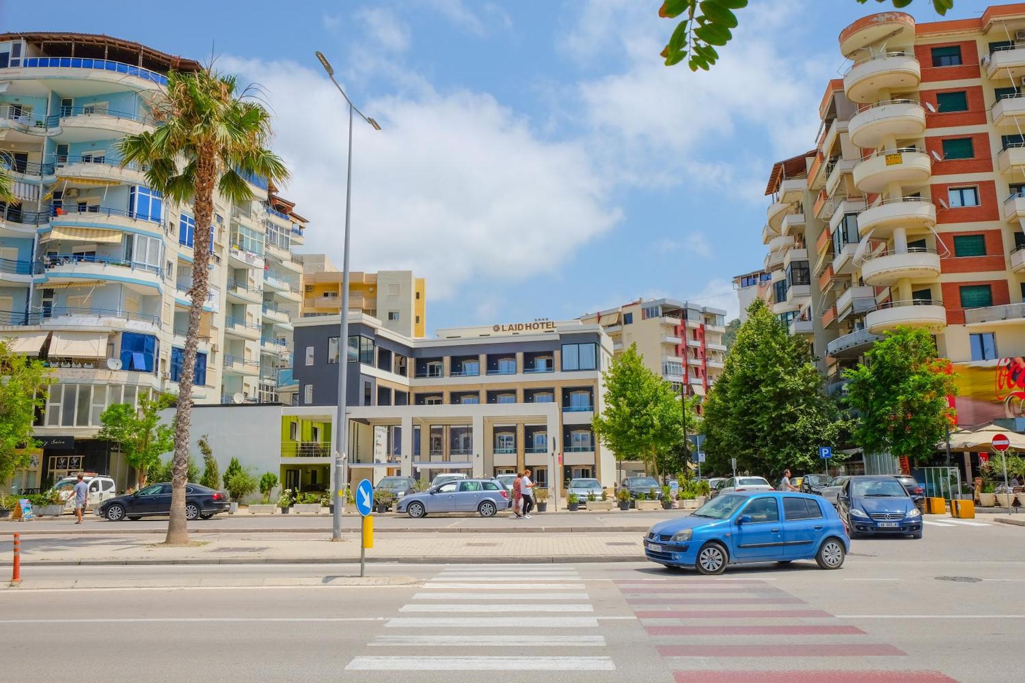 Laid Hotel Vlore Exterior photo
