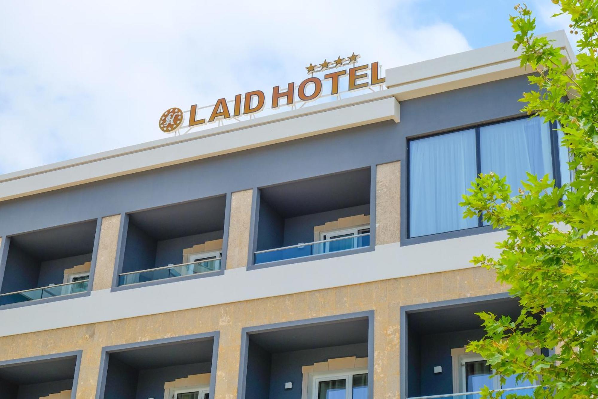 Laid Hotel Vlore Exterior photo